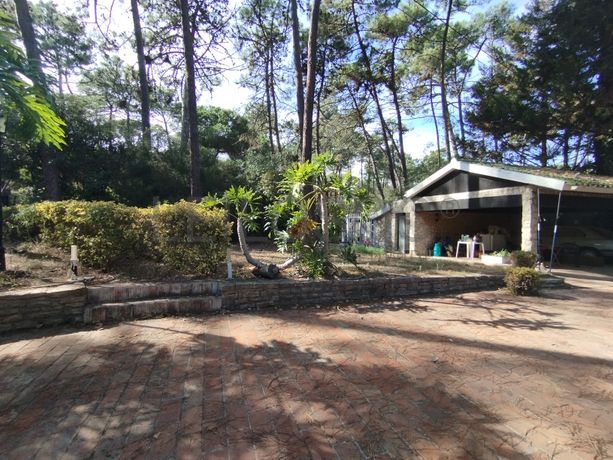 Moradia V5 com Piscina · Herdade da Aroeira, Almada