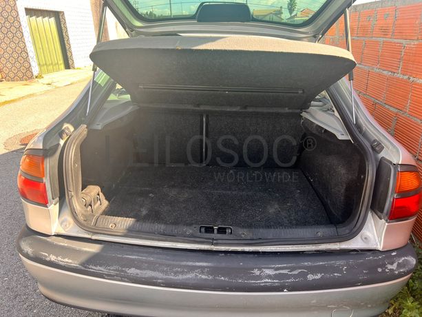 Renault Laguna · Ano 1999