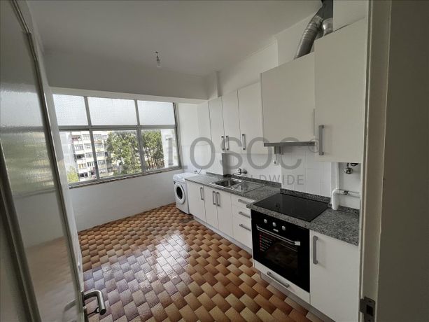 Apartamento T3 · Rio de Mouro, Sintra