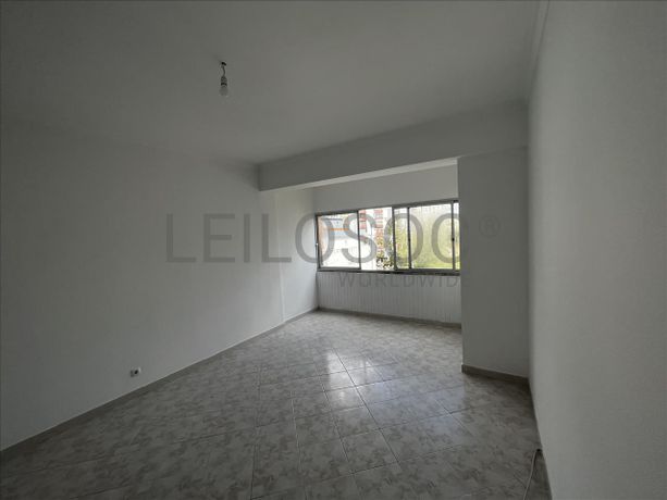 Apartamento T3 · Rio de Mouro, Sintra