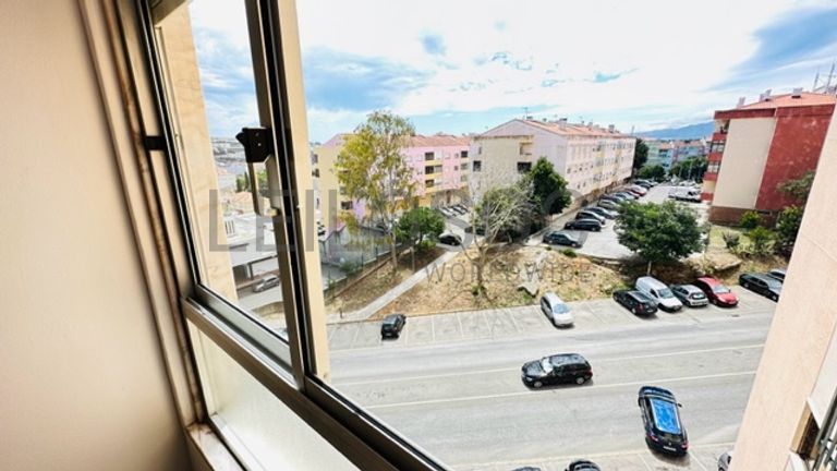 Apartamento T2 · Sintra, Lisboa