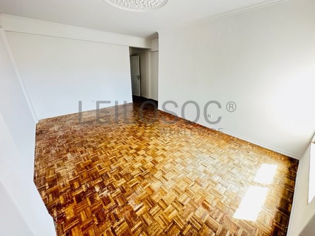 Apartamento T2 · Sintra, Lisboa