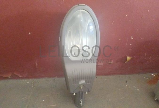 Diverso Equipamento de Iluminação