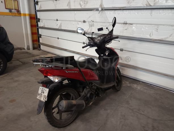 HONDA Vision NSC 110 · Ano 2012