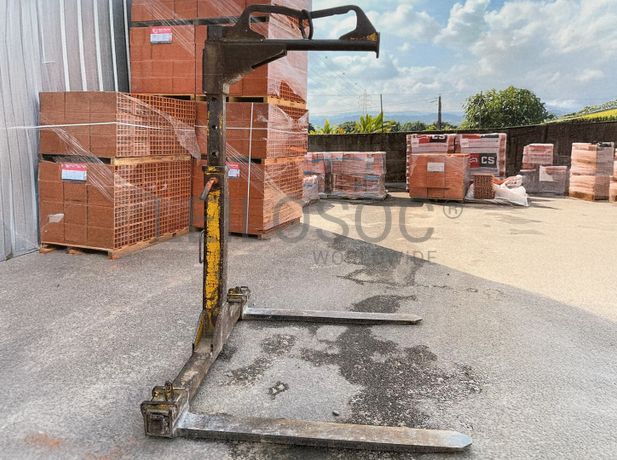 Equipamentos para Construção Civil e Escritório