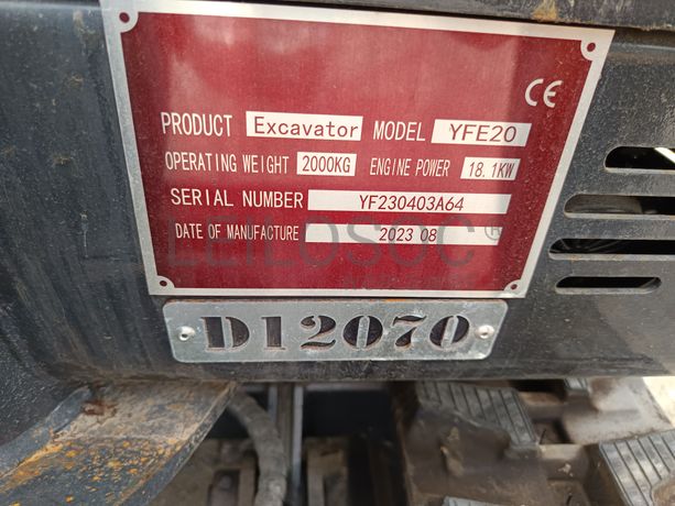 Mini Giratória Infront YFE20 · Ano 2023