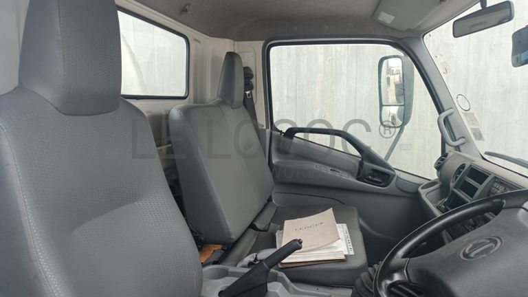 Camião-cisterna Toyota Hino - 2003