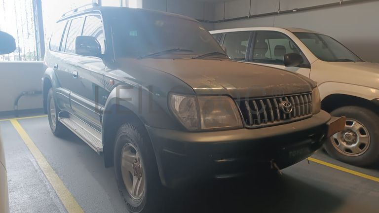Toyota Land Cruiser - 2002