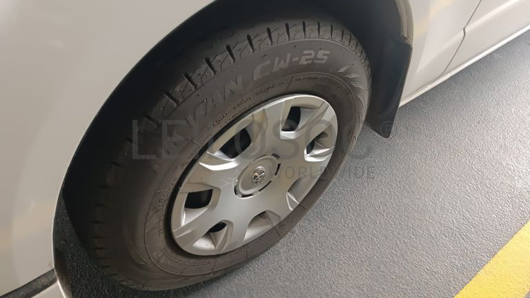 Toyota Quantum - 2016