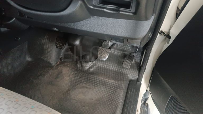 Toyota Quantum - 2016