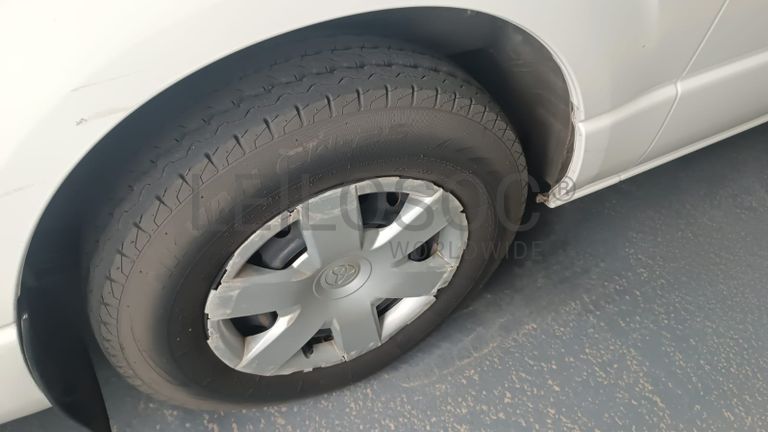 Toyota Quantum - 2016