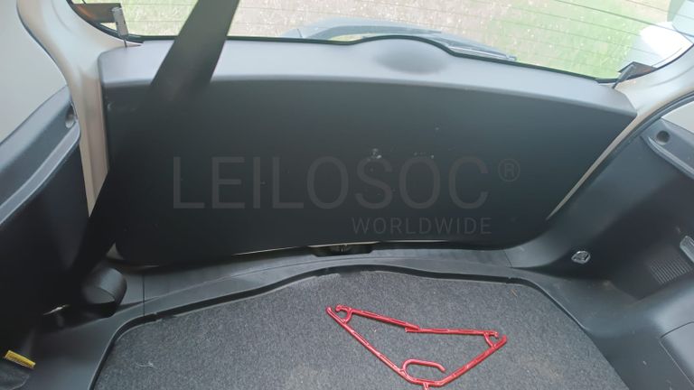 Toyota Ractis - 2012