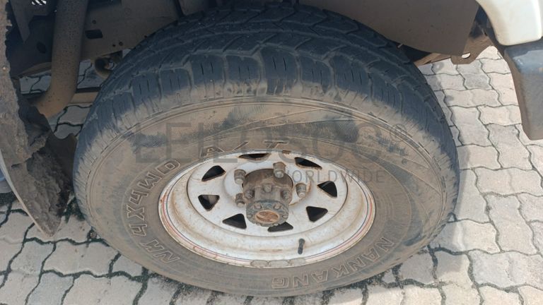 Toyota Land Cruiser HZ - 2013