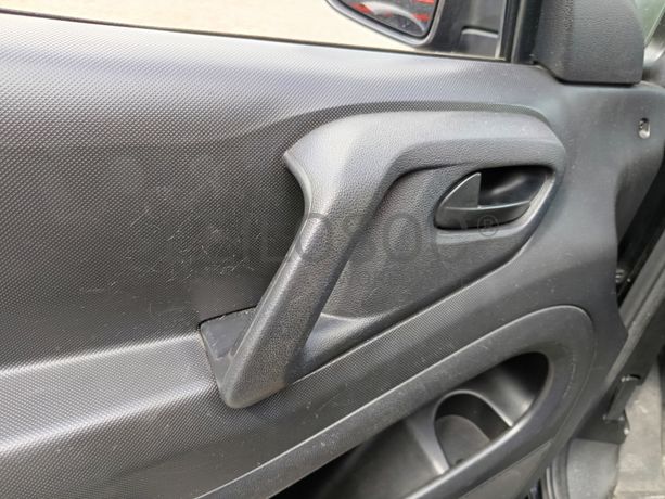 Peugeot Partner · Ano 2018