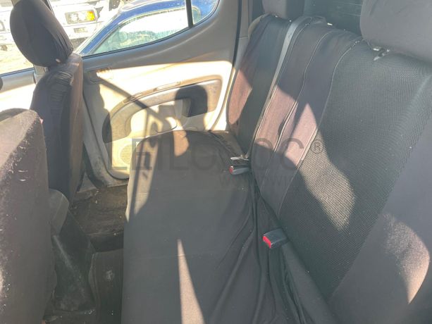 Mitsubishi L200 · Ano 2012