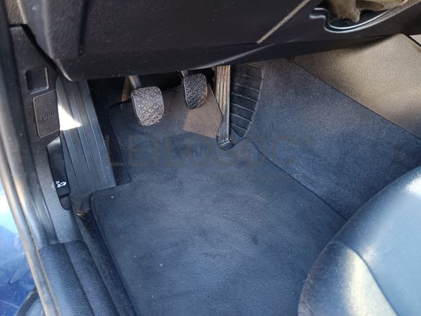 BMW 116d · Ano 2011