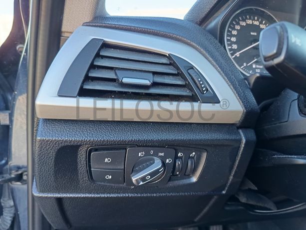 BMW 116d · Ano 2011