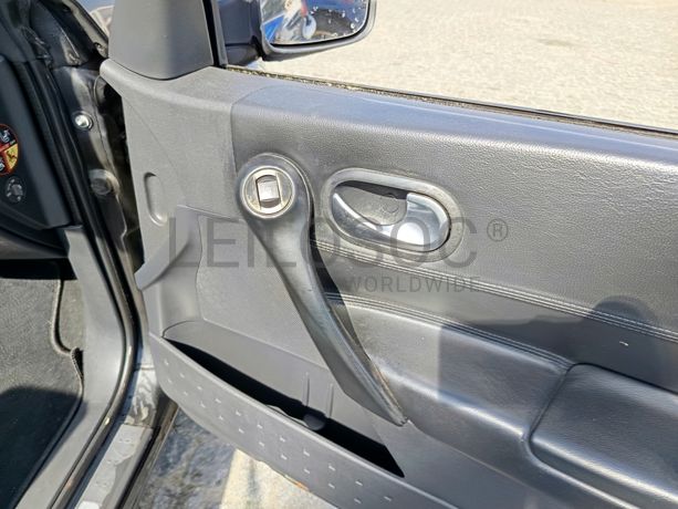 Renault Mégane Cabrio · Ano 2004