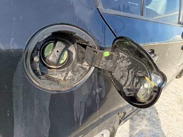 BMW 118d · Ano 2008