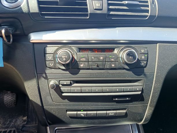 BMW 118D · Ano 2010