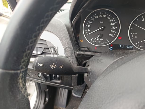 BMW 116d · Ano 2015