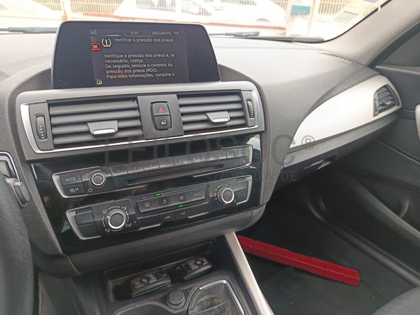 BMW 116d · Ano 2015