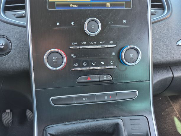 Renault Grand Scénic · Ano 2020