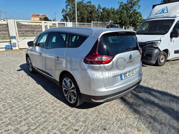 Renault Grand Scénic · Ano 2020