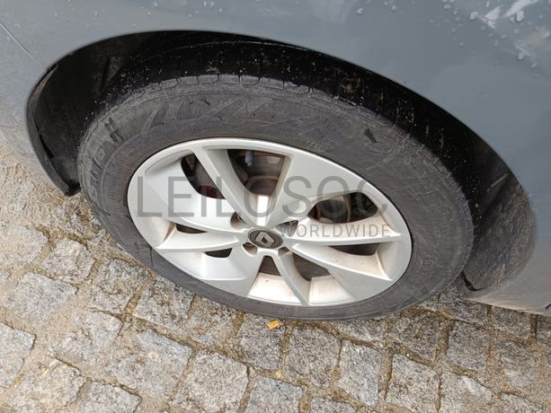 Renault Clio · Ano 2018