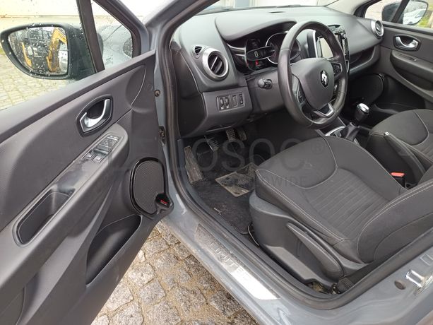 Renault Clio · Ano 2018