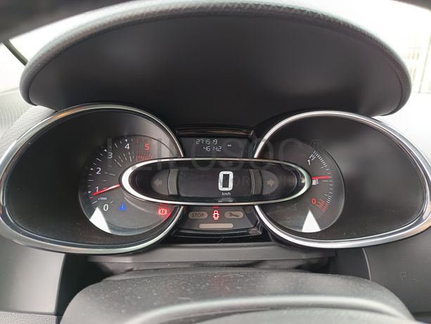 Renault Clio · Ano 2018