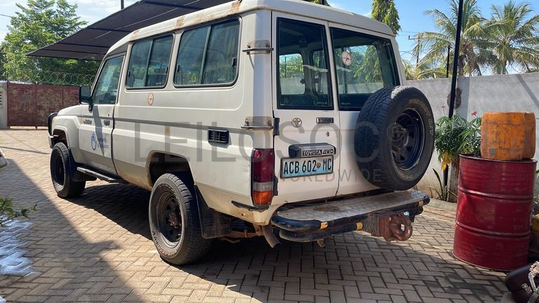 Toyota Land Cruiser 3,00m - 2012