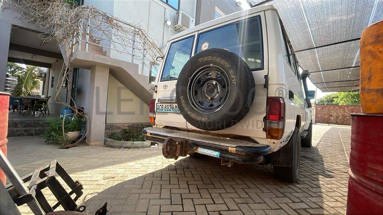 Toyota Land Cruiser 3,00m - 2012