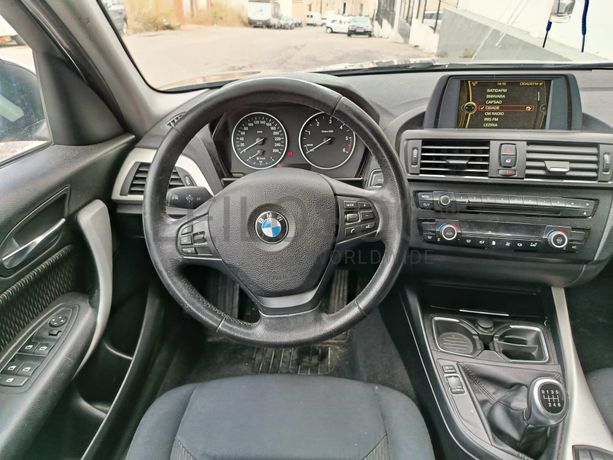 BMW 116 D · Ano 2013
