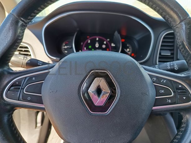 Renault Mégane · Ano 2017