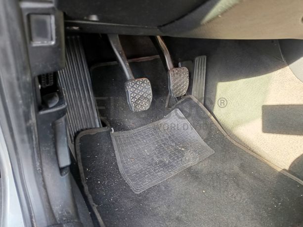 BMW 118d · Ano 2010