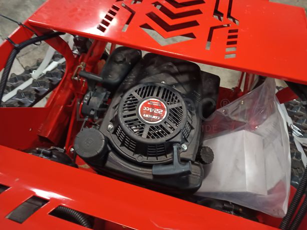 Corta Relvas Lawn Mower 800 · Ano 2025