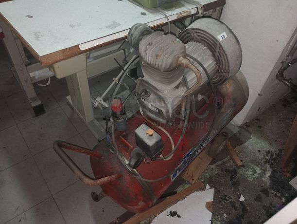 Máquinas de Costura · Stock