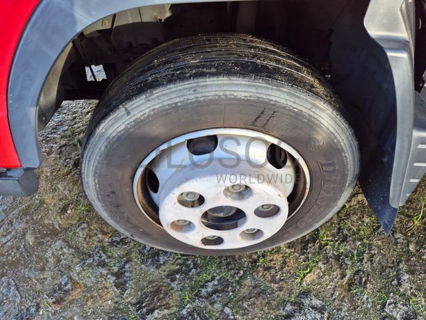 Mitsubishi Canter Fuso 7C18 · Ano 2012