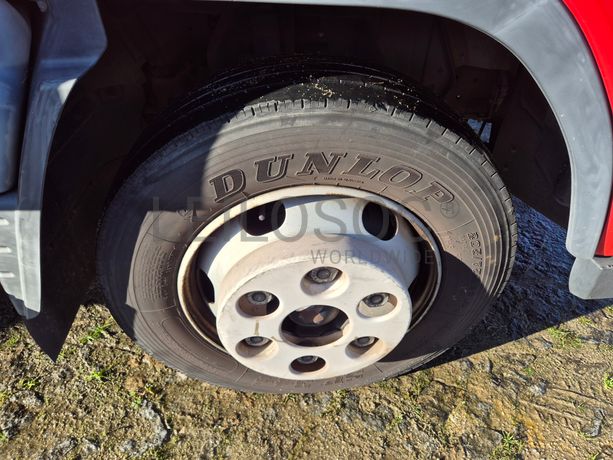 Mitsubishi Canter Fuso 7C18 · Ano 2012