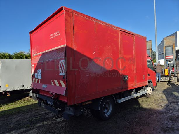Mitsubishi Canter Fuso 7C18 · Ano 2012