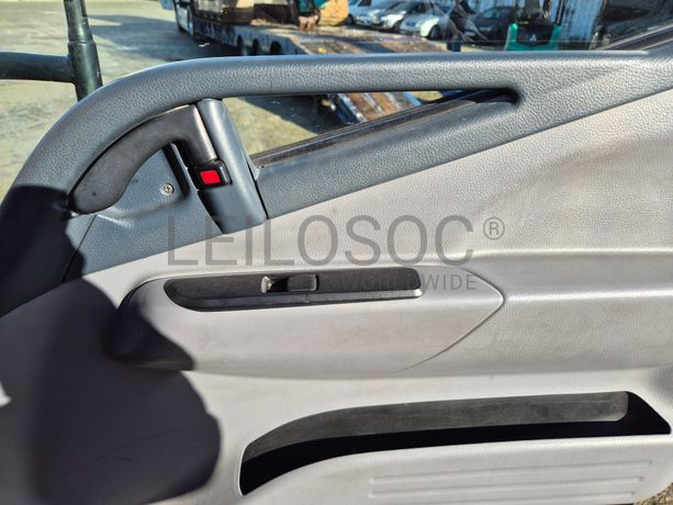 Mitsubishi Canter Fuso 7C18 · Ano 2012