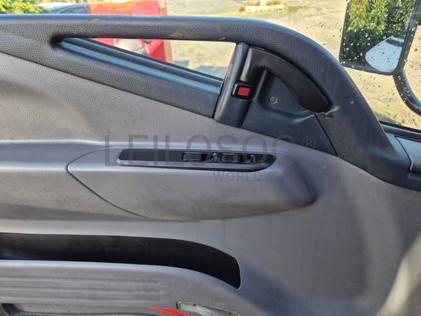 Mitsubishi Canter Fuso 7C18 · Ano 2012