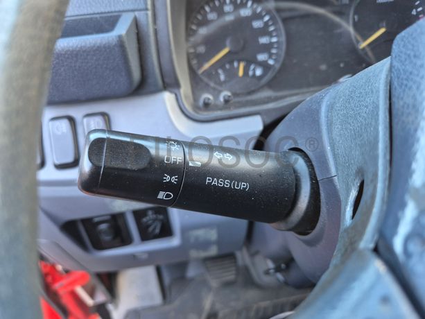 Mitsubishi Canter Fuso 7C18 · Ano 2012