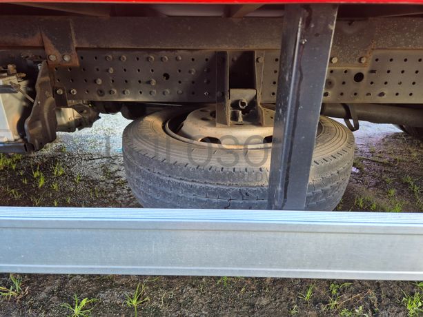 Mitsubishi Canter Fuso 7C18 · Ano 2012