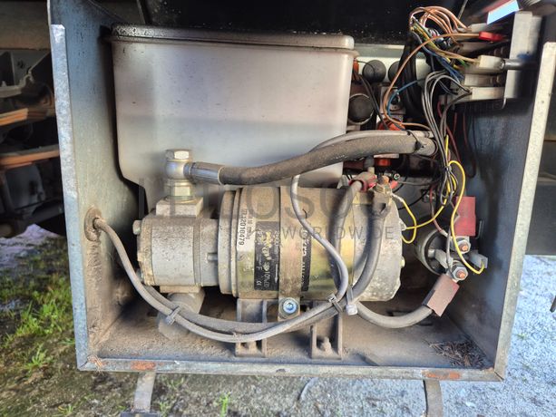 Mitsubishi Canter Fuso 7C18 · Ano 2012