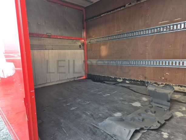 Mitsubishi Canter Fuso 7C18 · Ano 2012