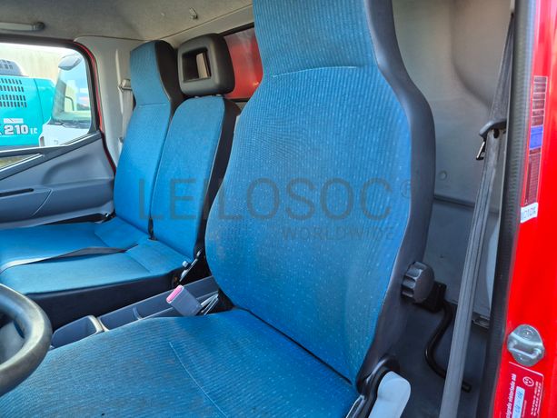 Mitsubishi Canter Fuso 7C18 · Ano 2012