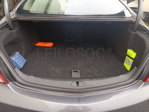 Opel Insignia · Ano 2009