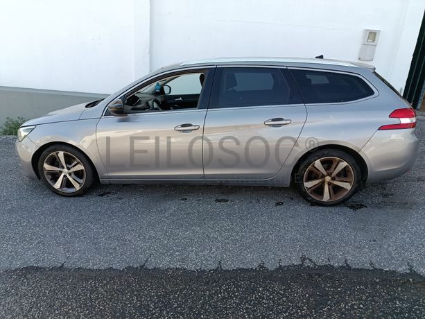 Peugeot 308 · Ano 2015